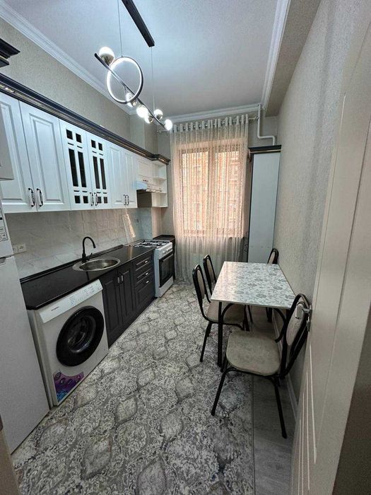 2х комнатная квартира на 3 этаже 56кв/м, в Самарканде