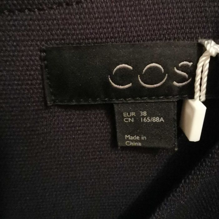 Vând rochie COS, 38, bleumarin stare perfecta, 130 lei