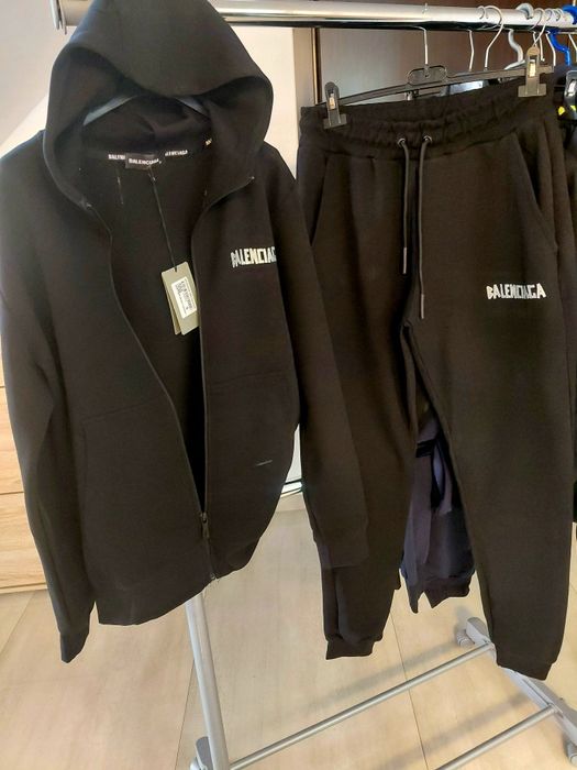 Trening barbati balenciaga!