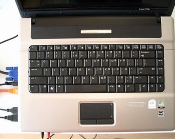 лаптоп нр6729с , HP Compaq 6720s  купен 999,00