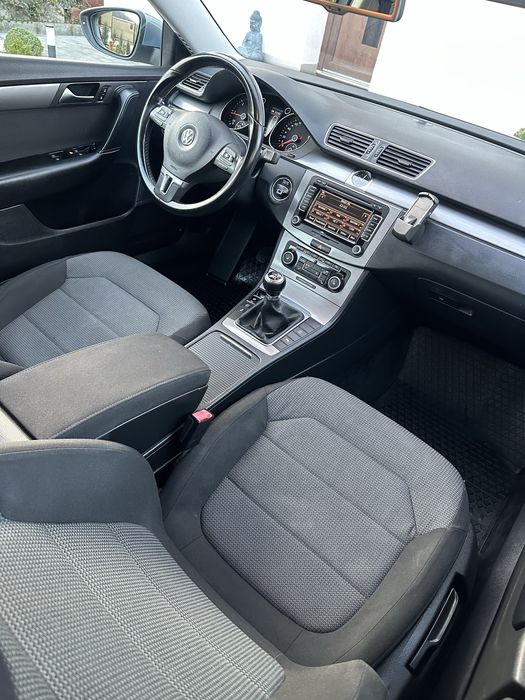 Volkswagen Passat 2.0 TDI 140 CP Euro 5/Xenon/Climatronic/Navi/Tempoma