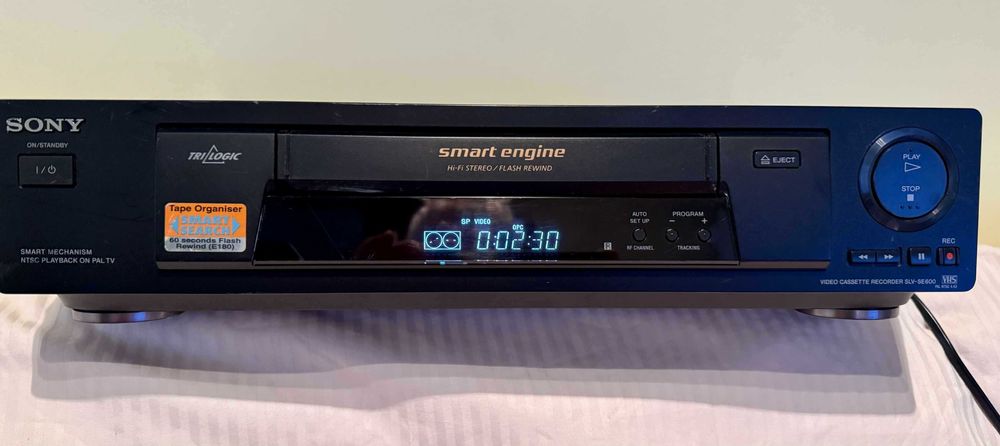 Videorecorder HI-FI Stereo Sony, Loewe, Panasonic-defect