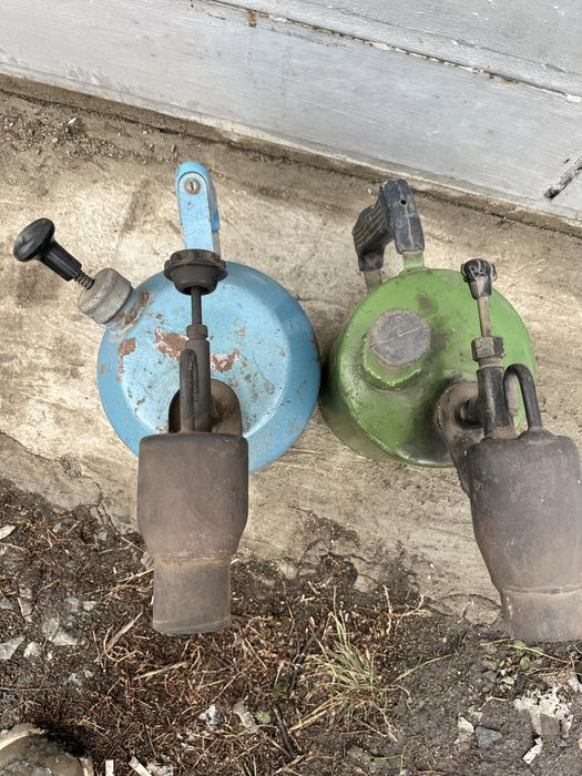 Продам паяльную лампу