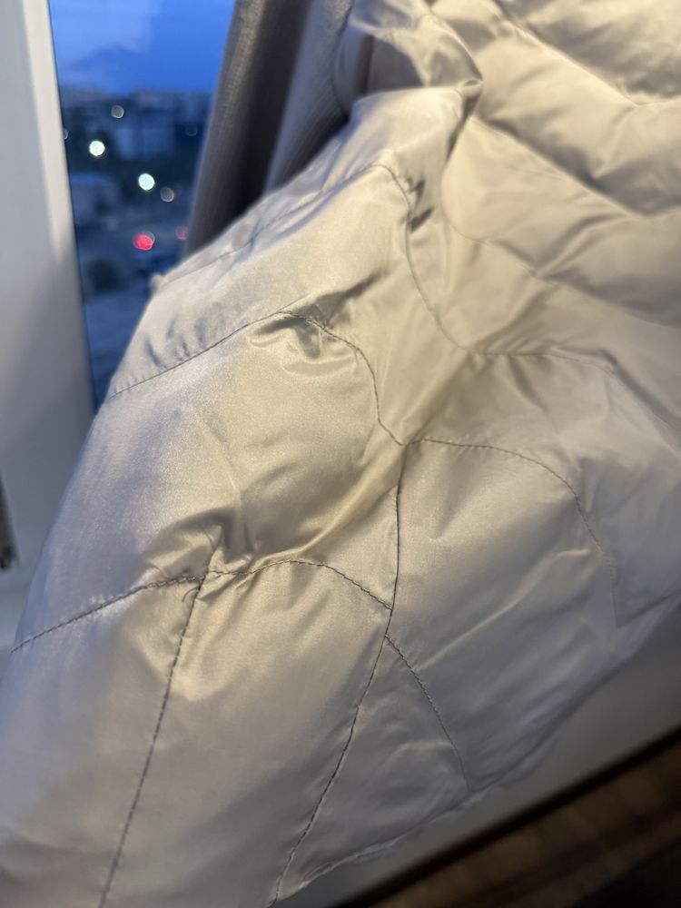 Продам куртку MaxMara