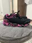 Маратонки Under Armour  36.5 номер