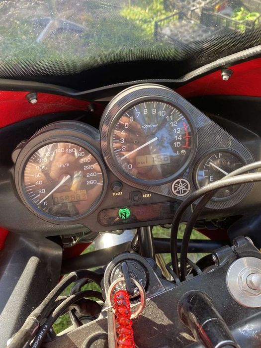 Мотоциклет Yamaha YZF 600