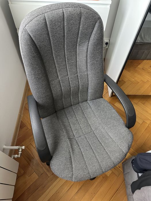 Директорски/дизайнерски стол за бюро