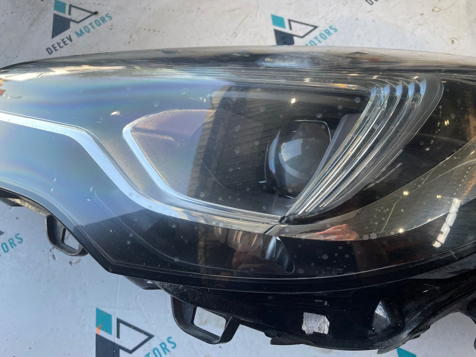Ляв фар Full LED Lux от Opel Astra K