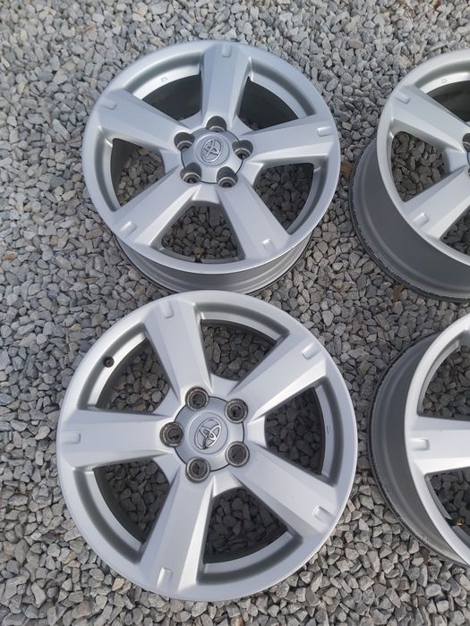 5x114.3..17.цола  7j ET45. Оргинални Тойота