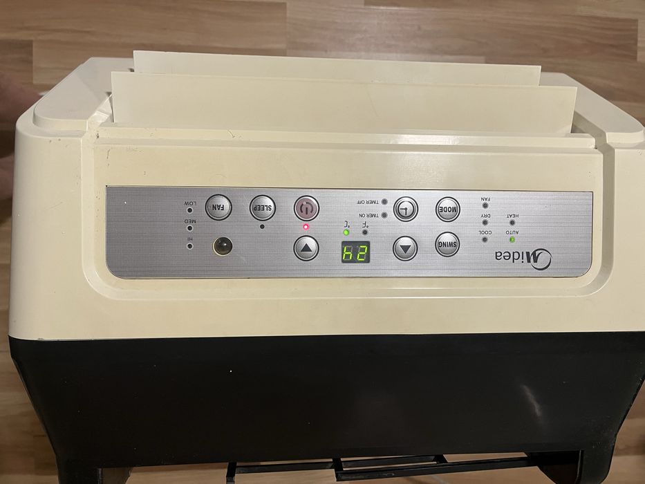 Климатик Midea 12