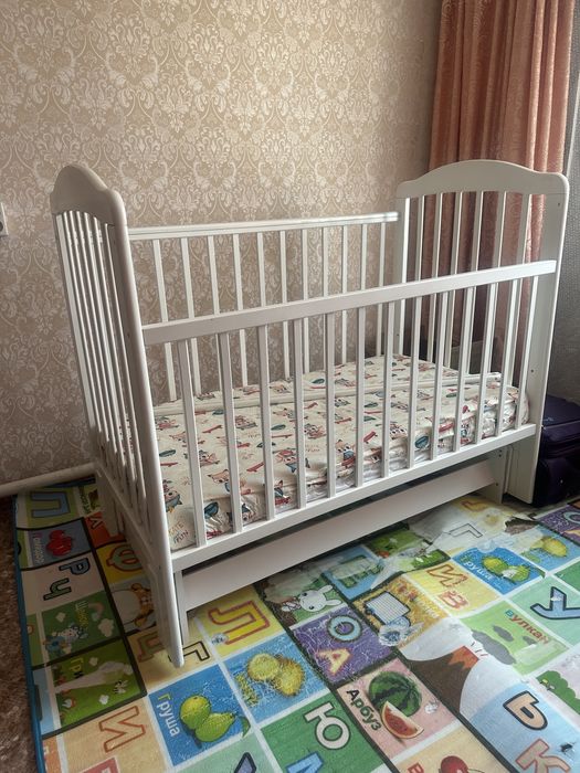 Детская кровать для новорожденных