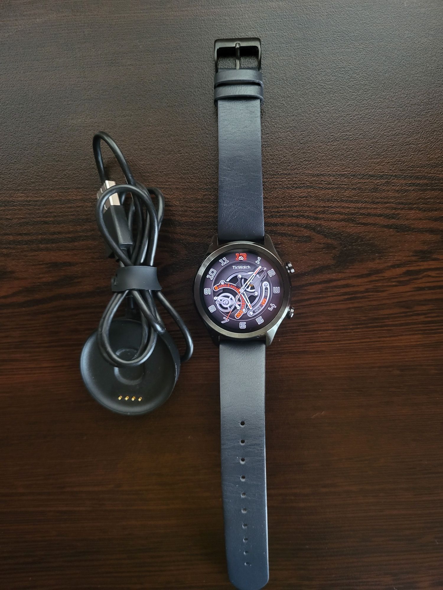Smart часовник TicWatch C2+
