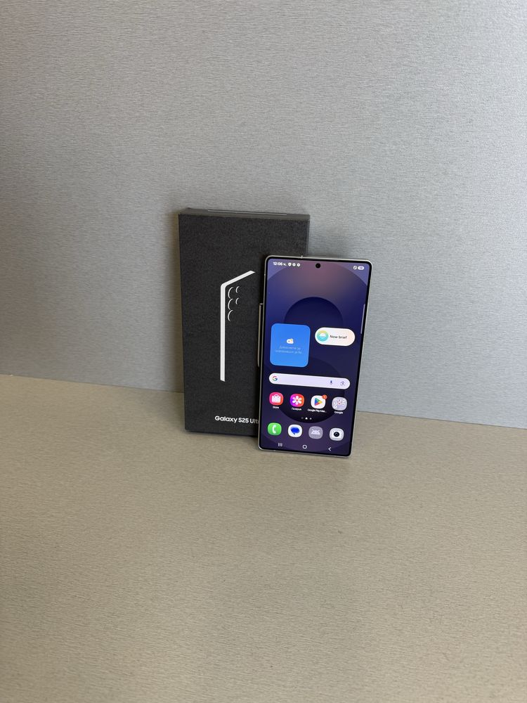 Продавам Samsung S25 ULTRA 1TB като нов