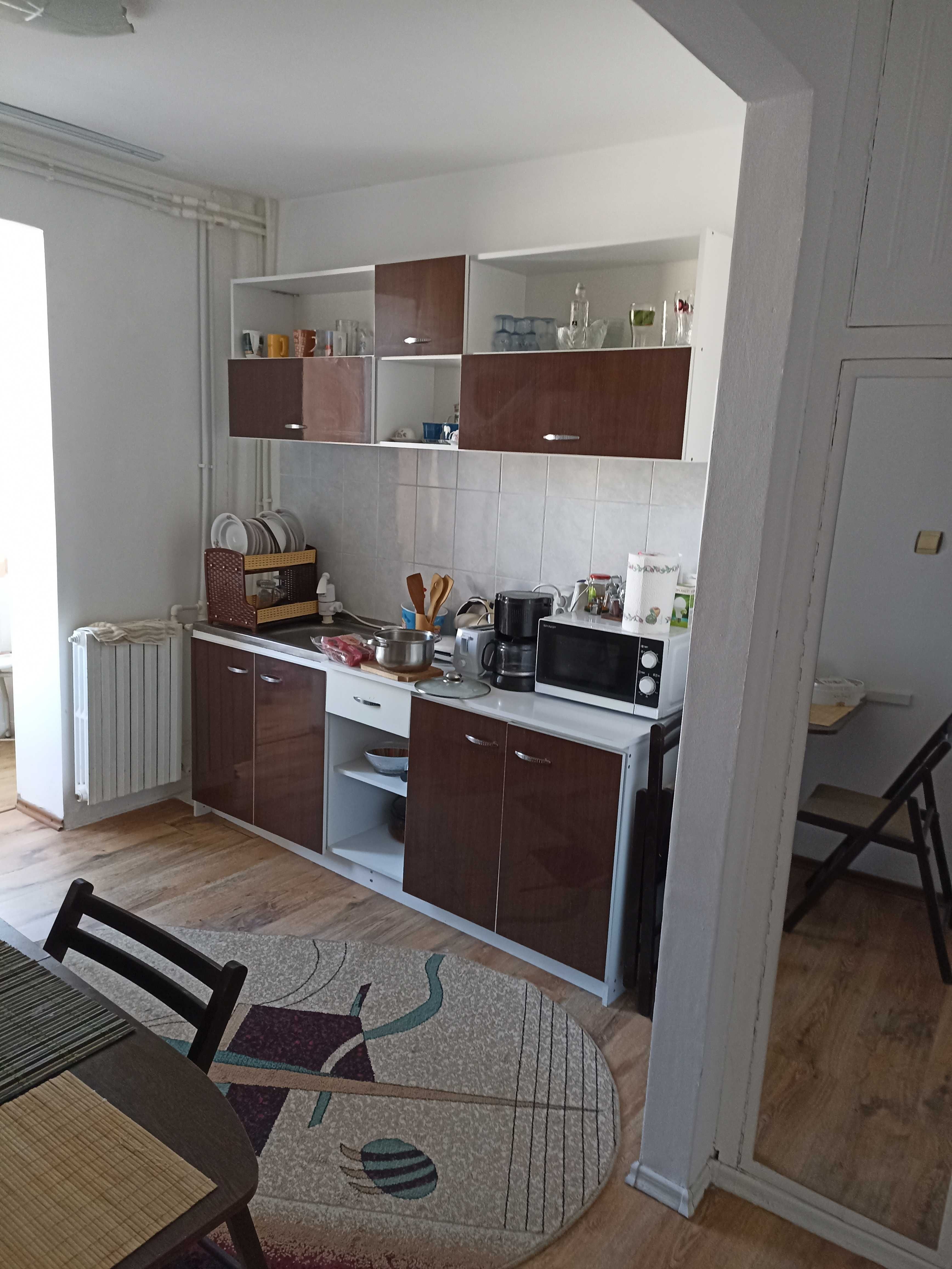 Cazare apartament regim hotelier Mangalia, langa faleza, liber