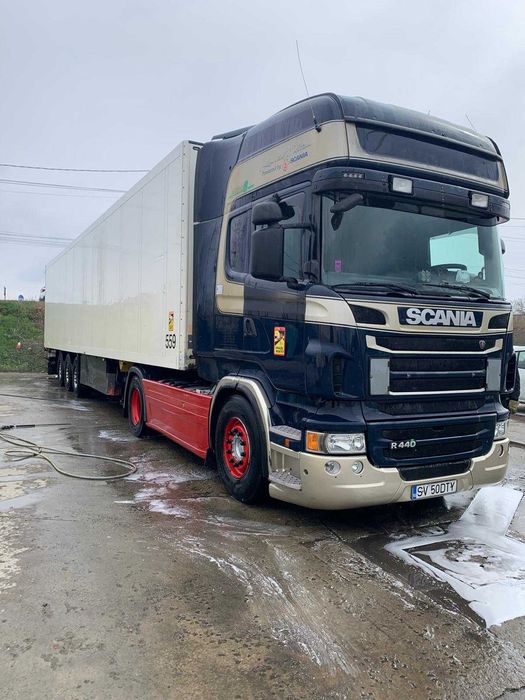 De vanzare 2 x Scania