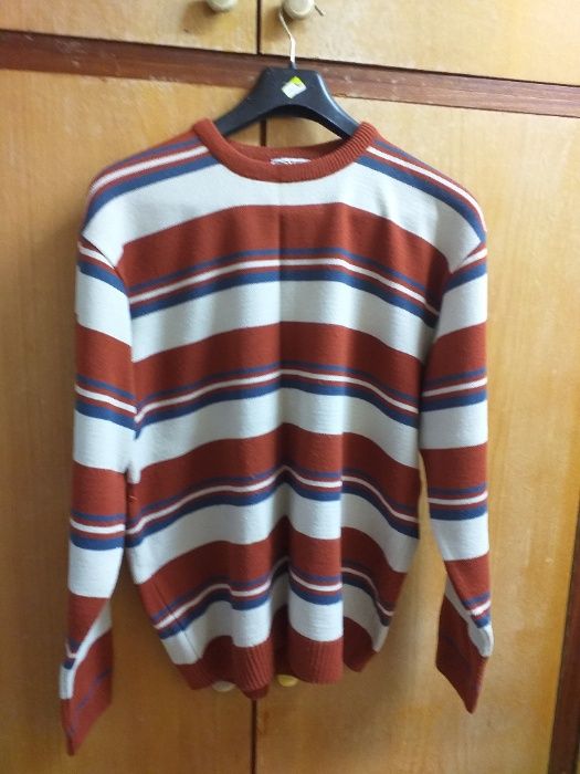 Мъжки пуловери на изгодни цени