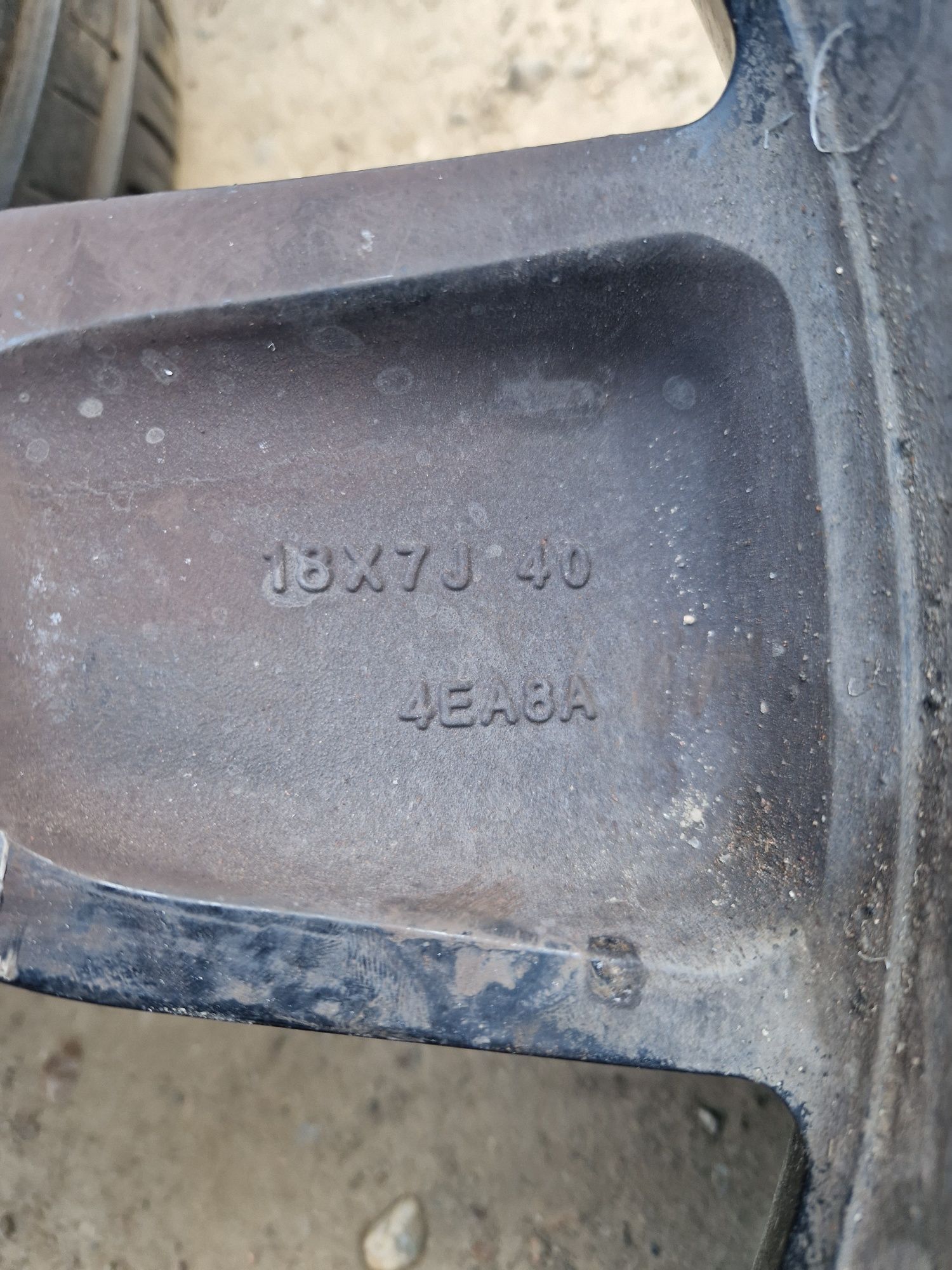 Roti Nissan Qashqai 2016 R18