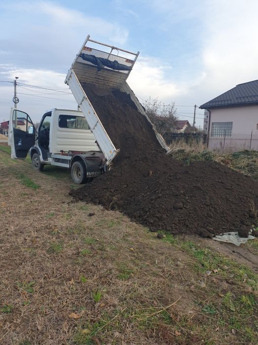 Mraniță de vânzare  nisip piatră bălegar pământ de pădure