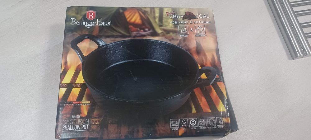 Vand cratița/ tigaie fonta