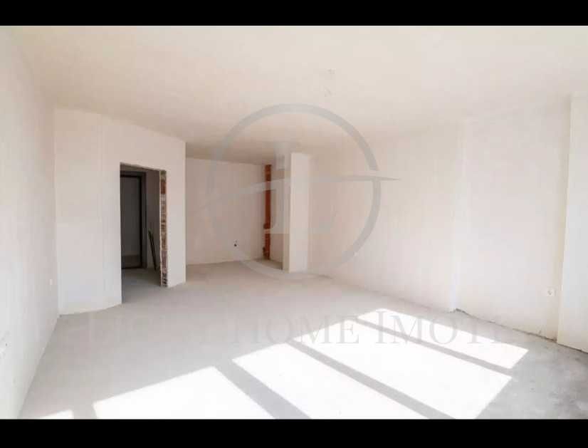 Продава се Двустаен апартамент в Пловдив, Съдийски - 91 кв.м за 1429 €/кв.м - Снимка #1