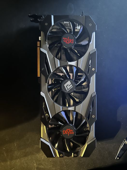 Placa video Rx 5700 si Rx 5700 XT