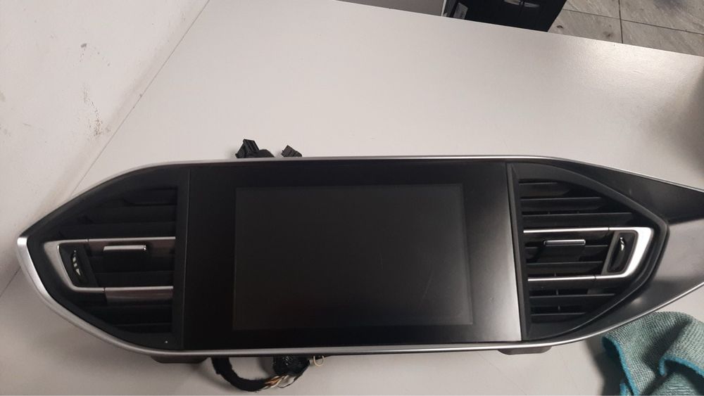 Мултимедия Peugeot 308 T9