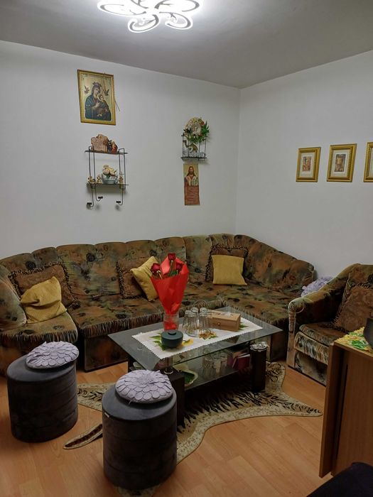 Vand apartament decomandat confort I in cartierul  Vitrometan!