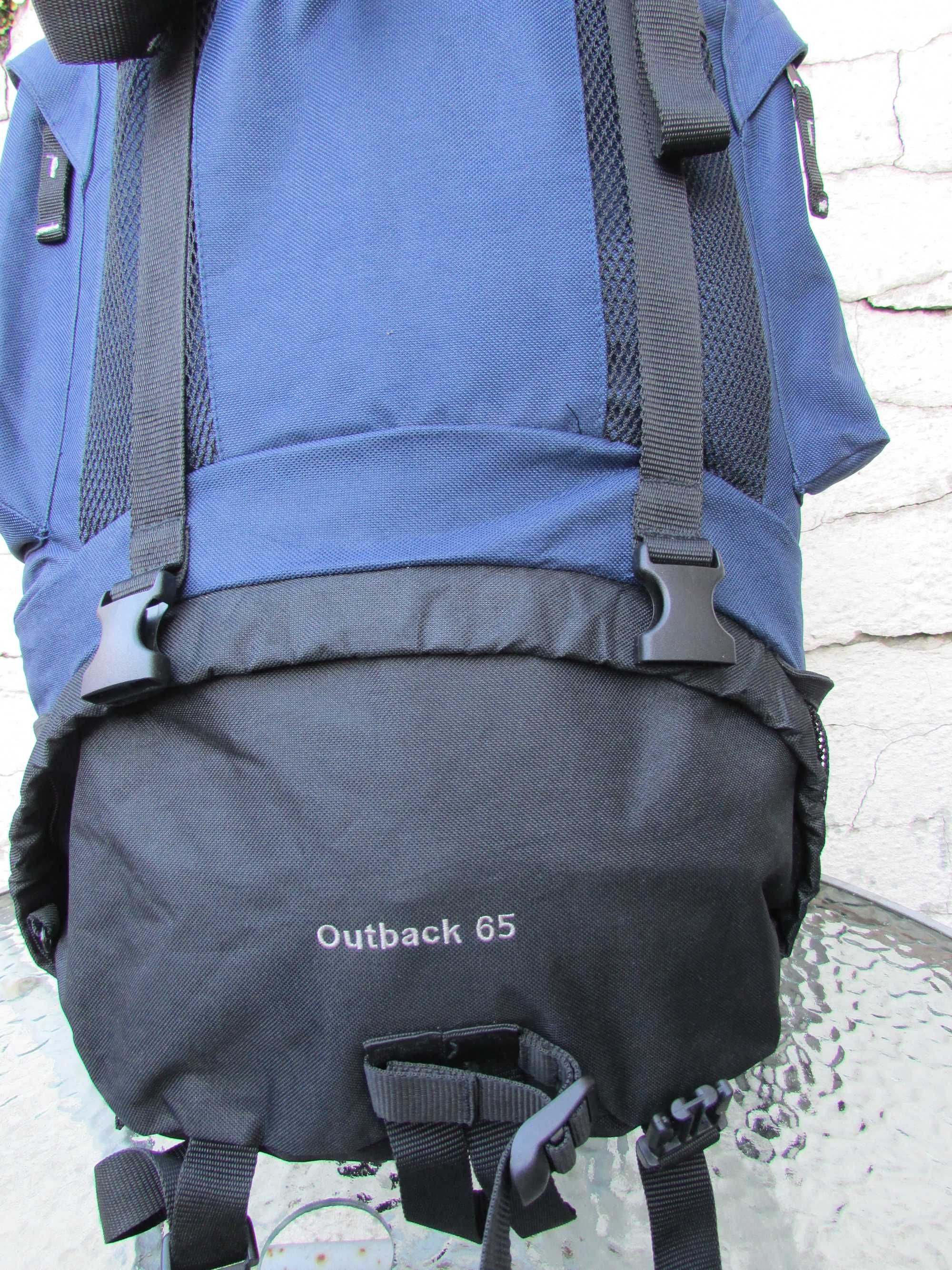 Туристическа раница Eurohike Outback 65L