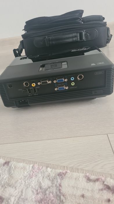 Videoproiector Acer