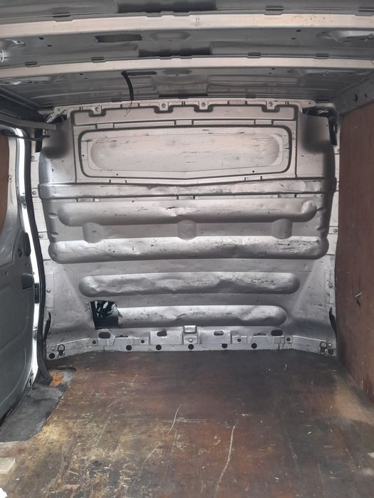 Panou/perete despartitor Renault Traffic / Opel Vivaro / Primastar