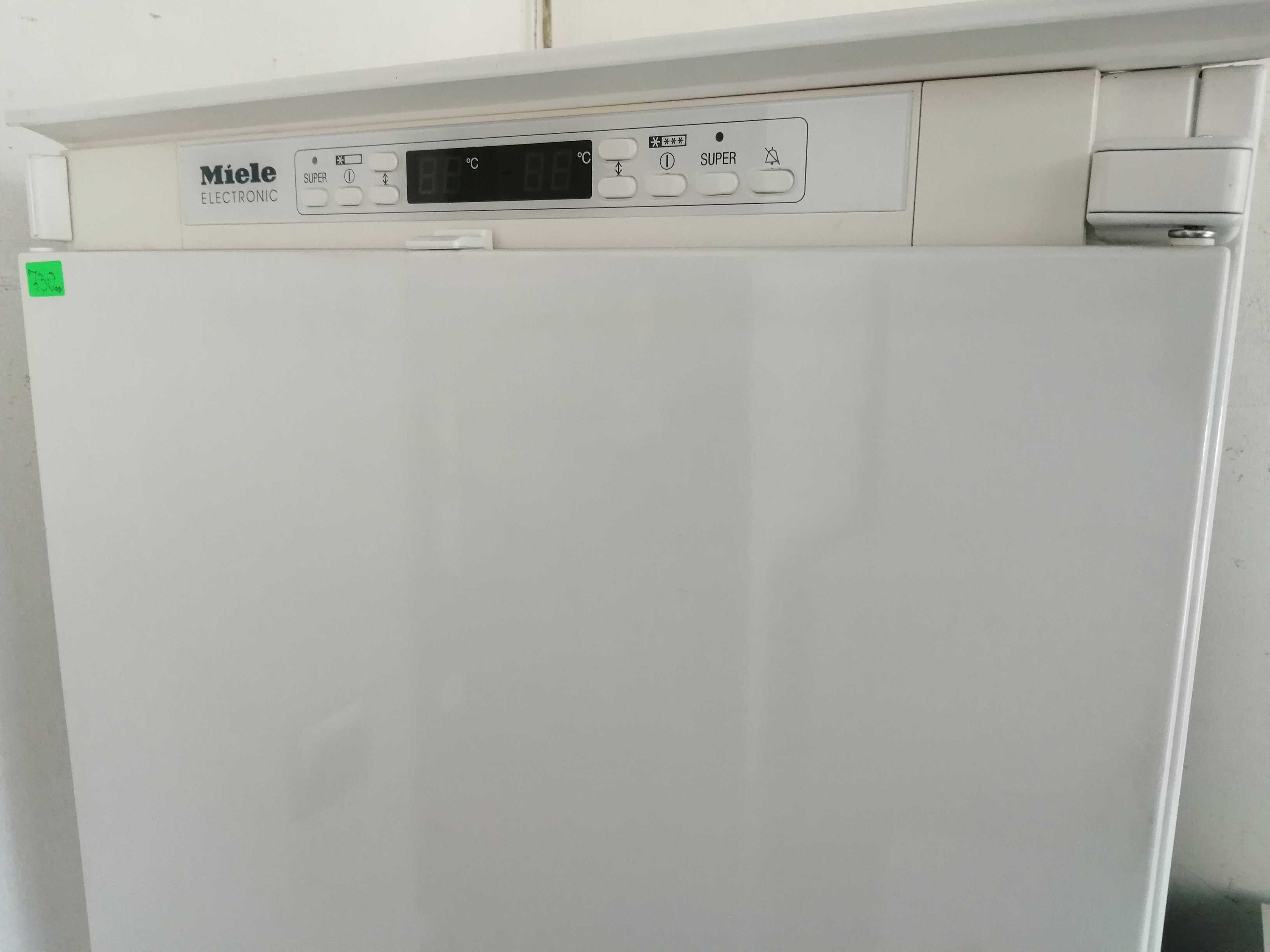 Хладилник с фризер за вграждане MIELE 177 см