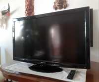 Televizor Panasonic Viera, Full HD, diagonala 106 cm,