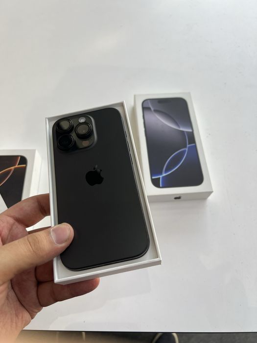 Iphone 16 pro 128 black ideal