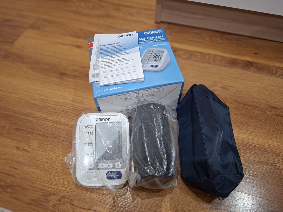 Апарат за кръвно Омрон М3