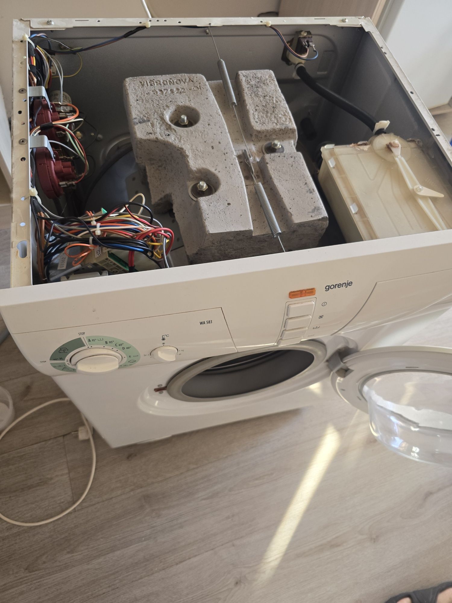 Продавам пералня Gorenje
