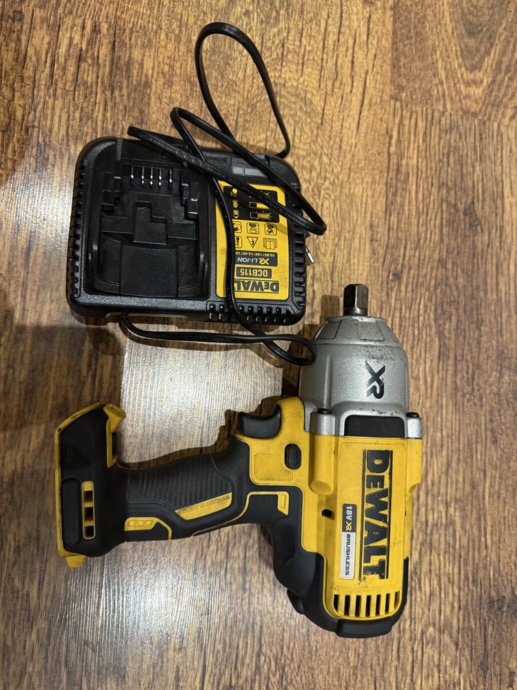 Dewalt dcf899-2 много запазен