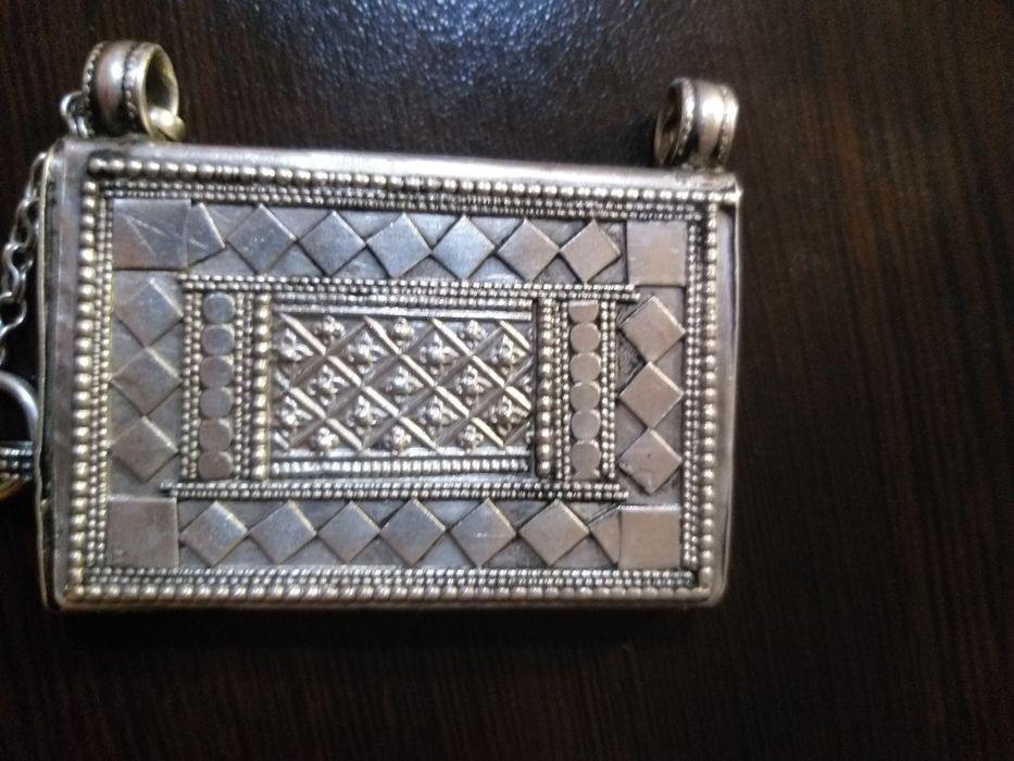 Suport argint pentru amulete  anii 1900