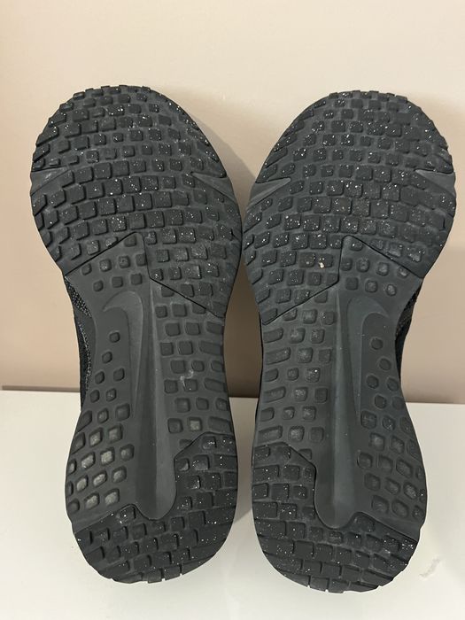 Nike Run Defy 43