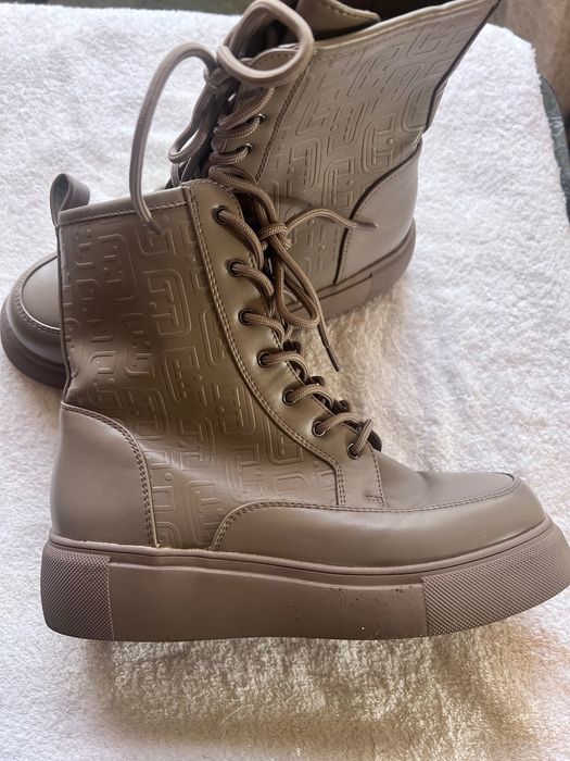 Женская обувь продам