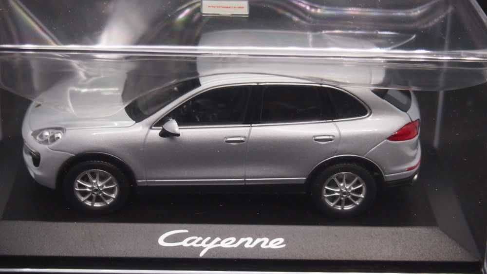 Macheta Porsche Cayenne MK2 Minichamps 1:43