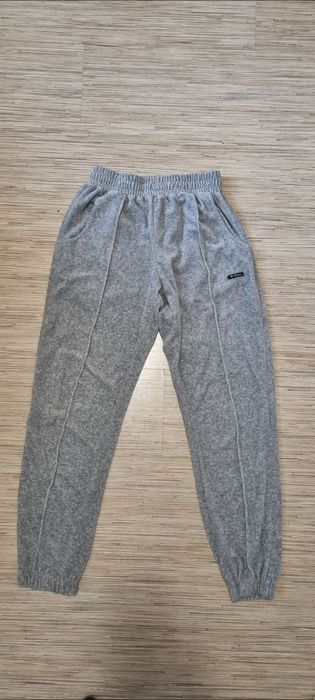 9 различни панталона М размер