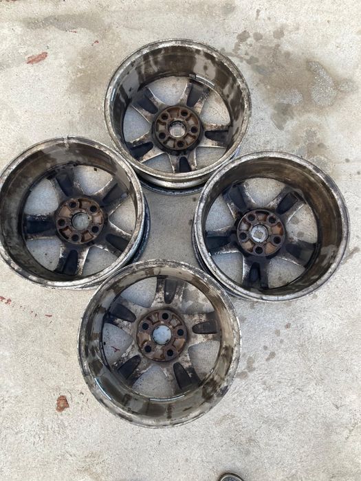 Продам диски на 16