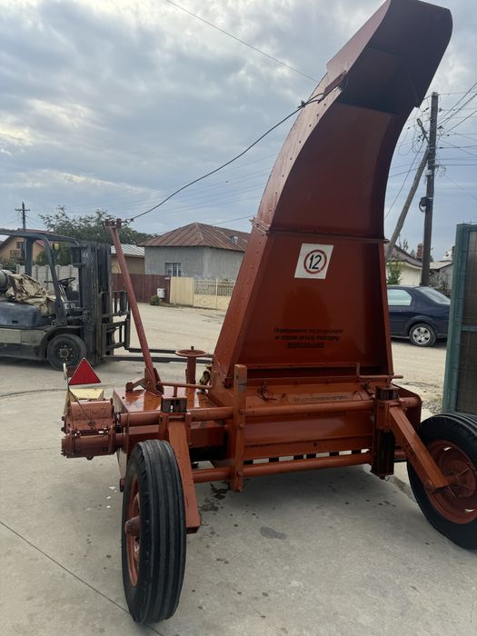 Tocator resturi vegetale,orkan 2,cutite laba gasca