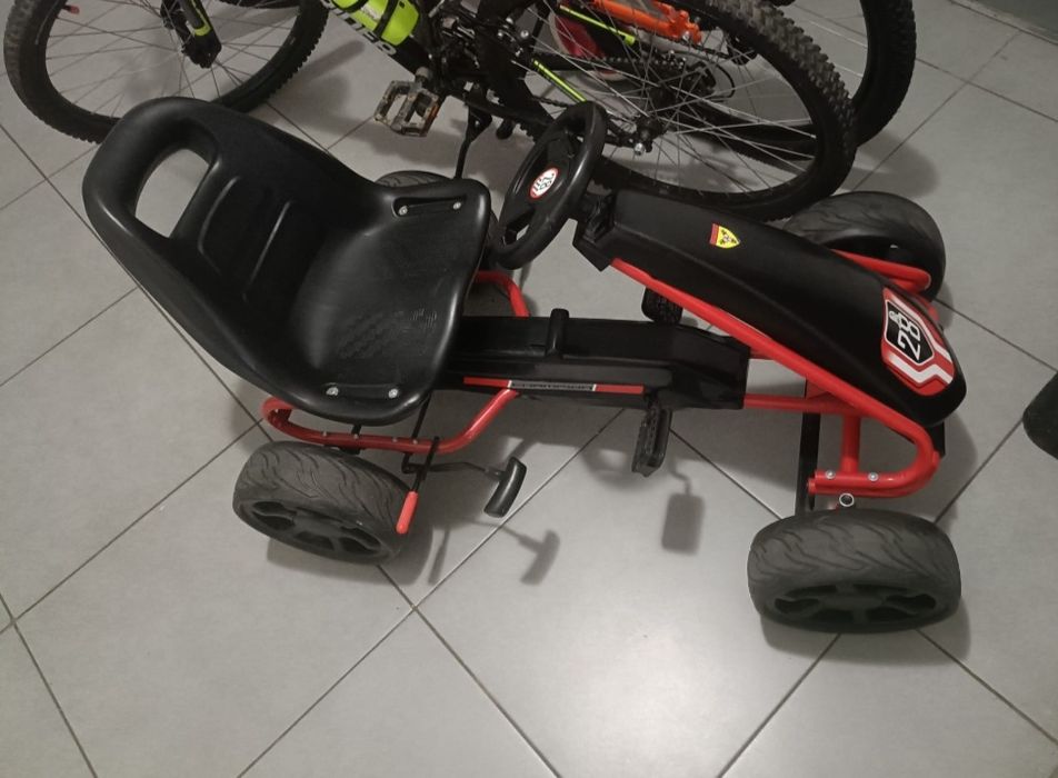 Cart foarte putin folosit