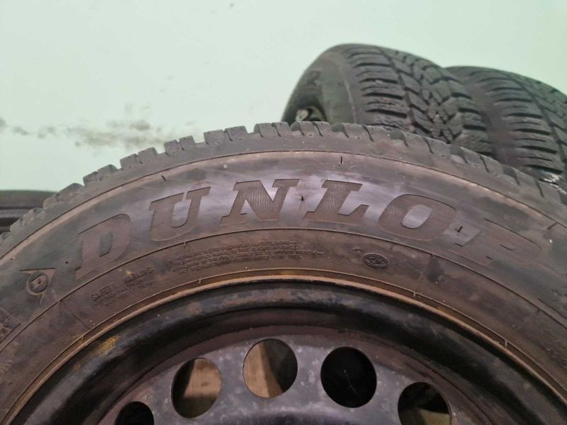 4 Dunlop R15 195/65/ Anvelope de iarnă DOT3617