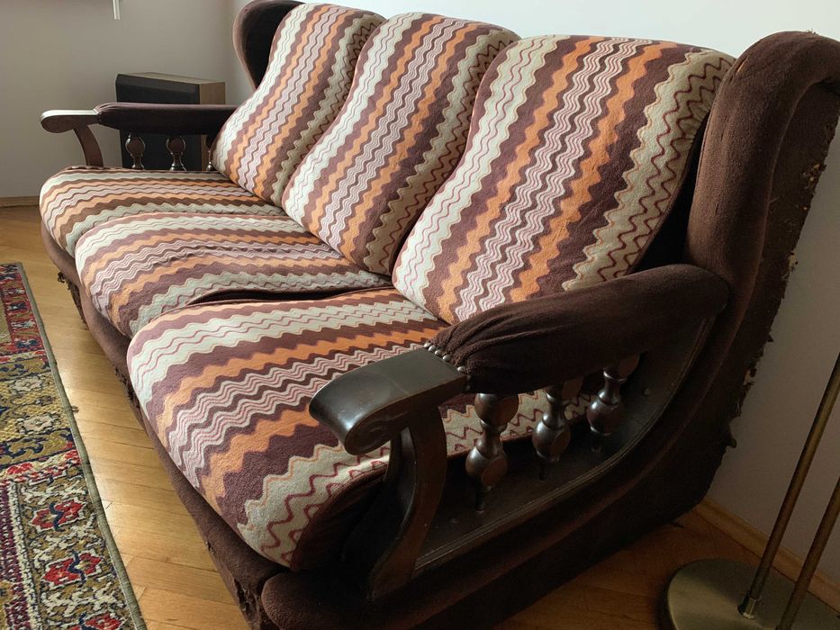 Луксозна западна ретро холна гарнитура разтегателен диван + 2 фотьойла