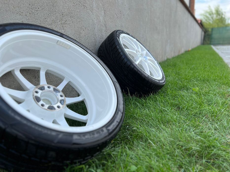 JANTE R18  DOTZ 8jx18EH2+ 225/40R18