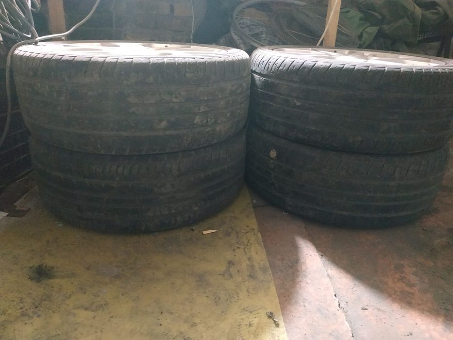 Продам летнюю резину