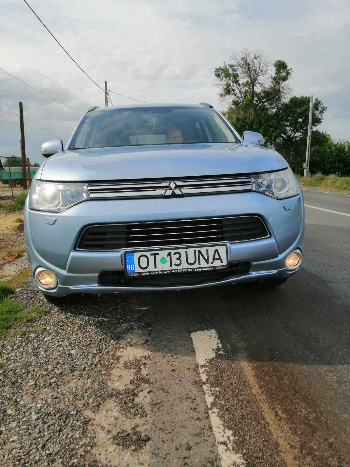 Mitsubishi Phev 2014