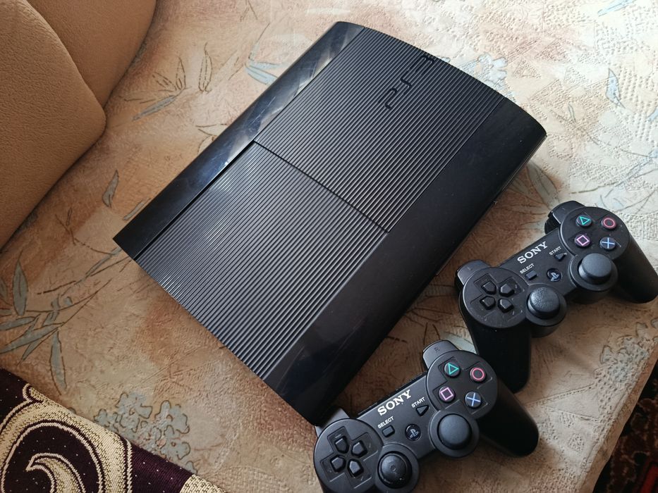 Плейстейшн 3 продам